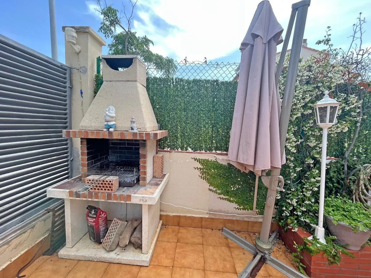 Casa En Vilafortuny Con Barbacoa Piscina Comunitaria contacts